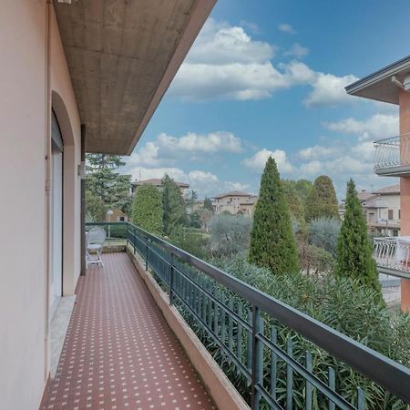Aura Home Sirmione - 2 Bedrooms Apartment Exterior photo