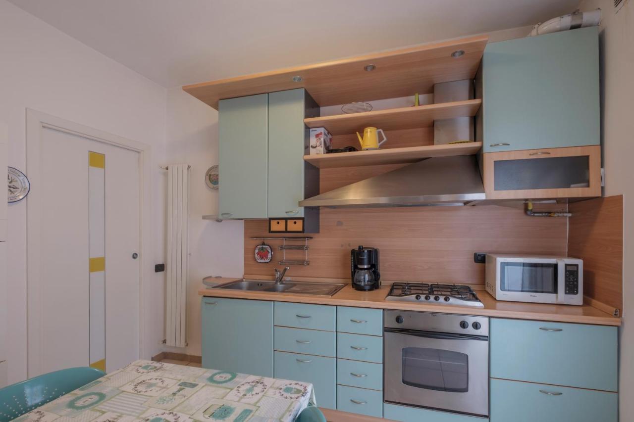 Aura Home Sirmione - 2 Bedrooms Apartment Exterior photo