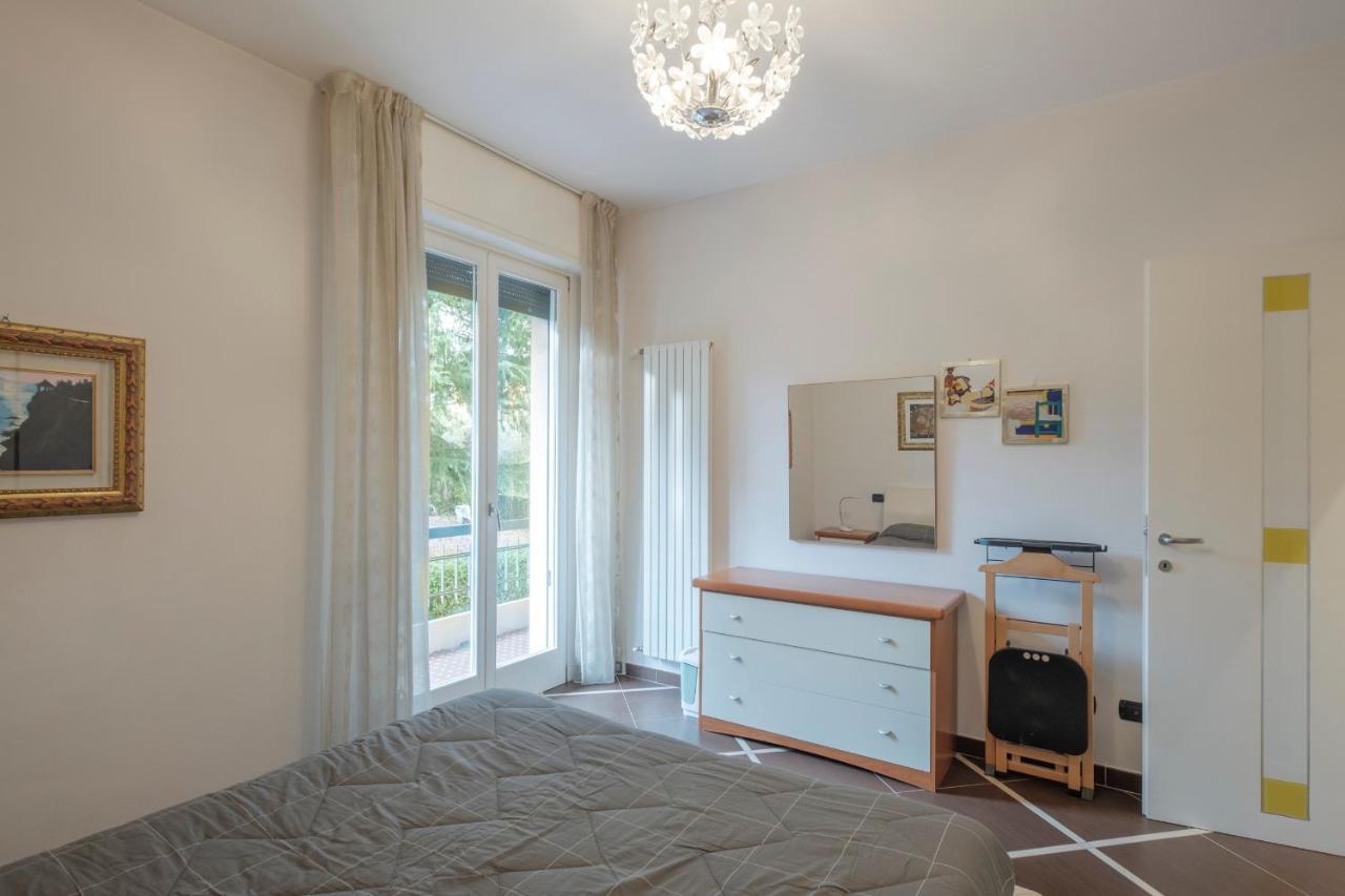 Aura Home Sirmione - 2 Bedrooms Apartment Exterior photo