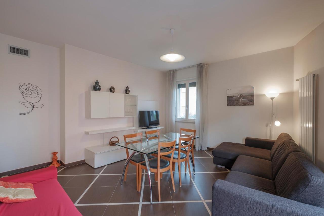 Aura Home Sirmione - 2 Bedrooms Apartment Exterior photo